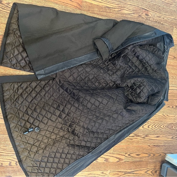 Linda Allard Ellen Tracy Quilty Long Coat w/Leather Trim and belt - Picture 10 of 15